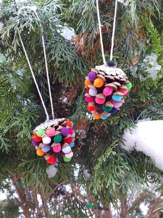 Pinecone Pom-pom Ornament